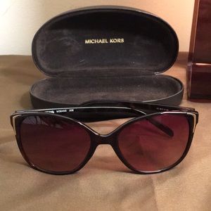 Women sunglasses